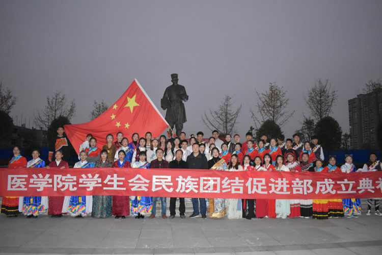 图片1 图片1