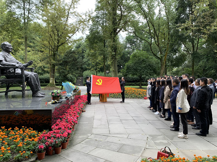 图片1 图片1